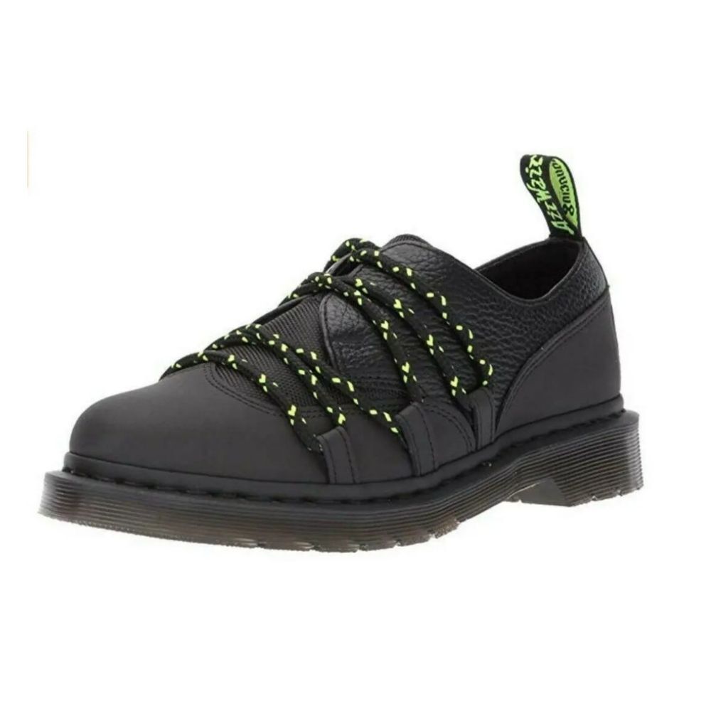 Dr. Martens Estrela Women's Black Oxford Shoes Airwair